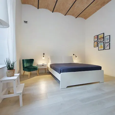 Апартаменты Colosseo Mon Рим